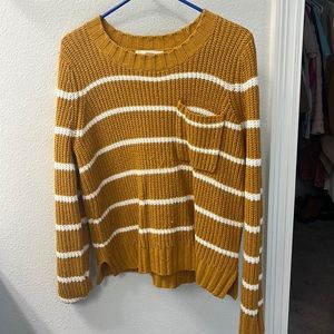 Women’s mustard sweater size M